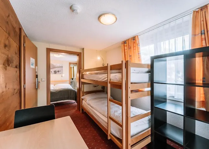 Les Amis Szálloda 3*