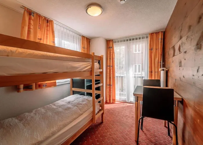 Szálloda Les Amis 3*