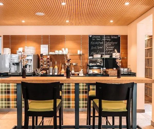 Les Amis 3* サース フェー